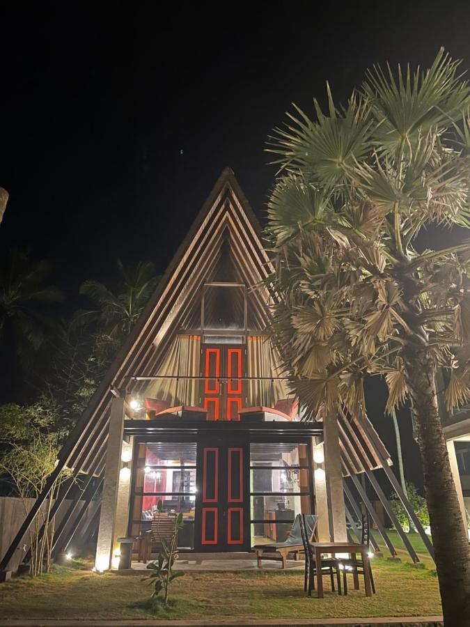 Soluna Beach Resort Marawila Exterior foto