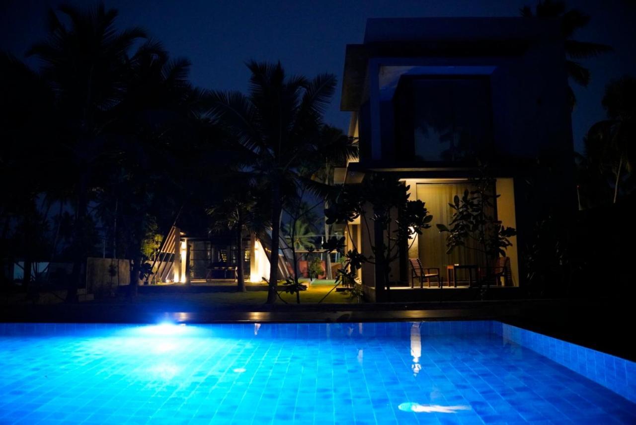 Soluna Beach Resort Marawila Exterior foto